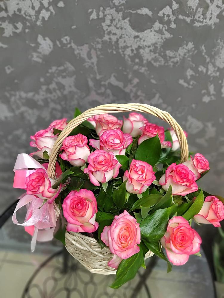 Цветочная композиция из Розы в корзине в Костерево