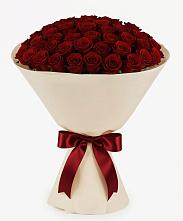 Букет 101 Бордовая роза Блэк Бакарра в Костерево