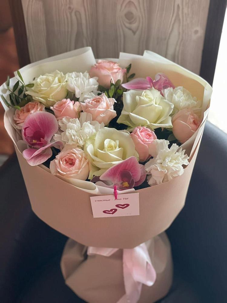 Букет цветов из: Орхидеи, Розы и Гвоздики в Костерево