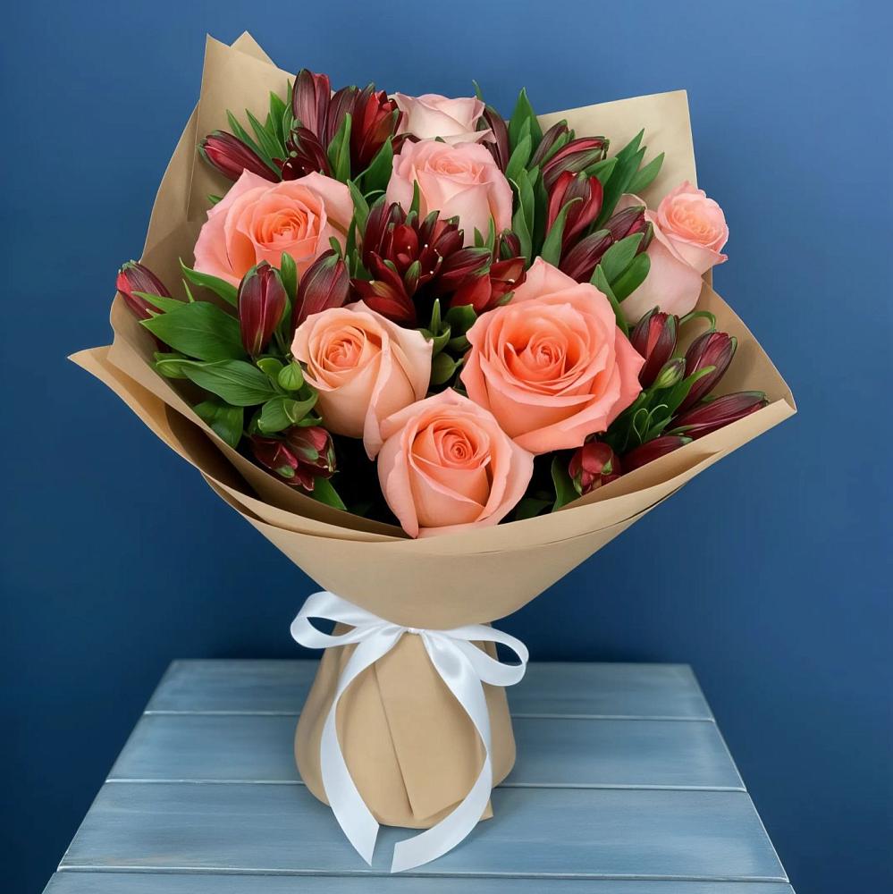 Букет цветов из: Розы и Альстромерии в Костерево