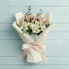 Букет цветов из:  Альстромерии в Костерево