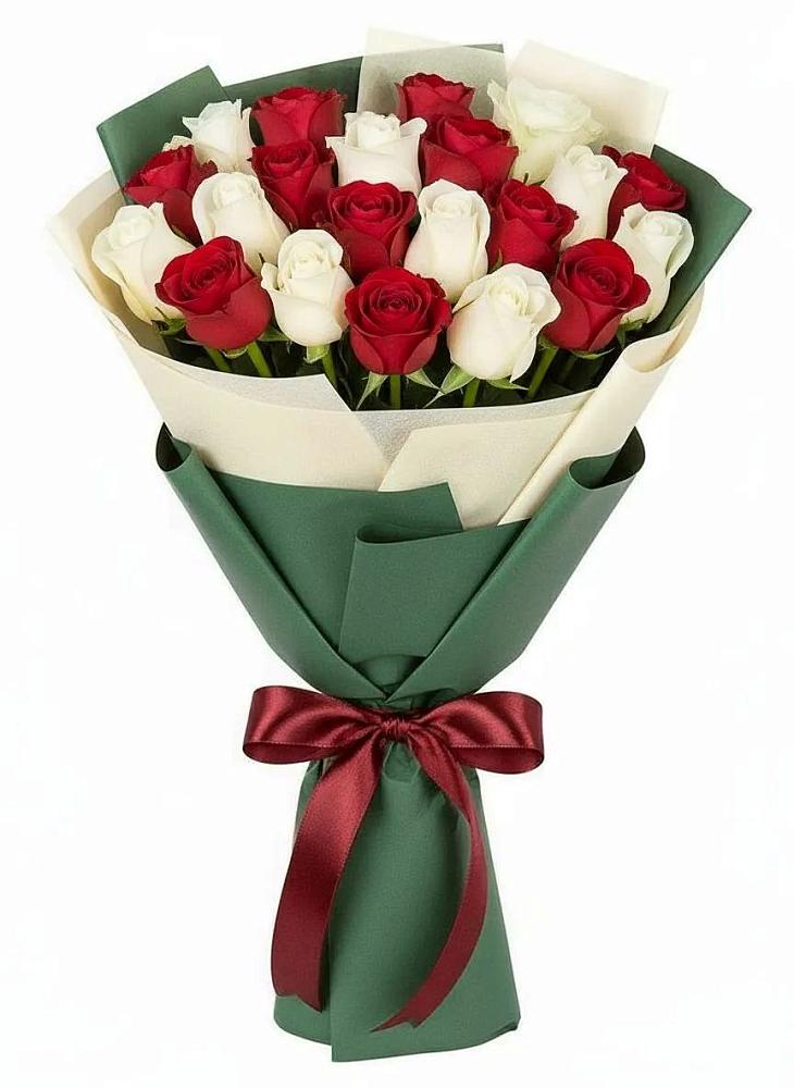 Букет Микс из красных и белых роз в Костерево