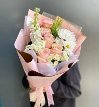 Букет цветов из:  Хризантемы и Розы в Костерево