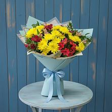 Букет цветов из:  Альстромерии и Хризантемы в Костерево