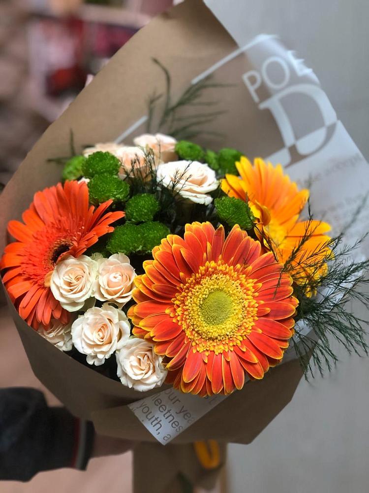 Букет цветов из: Герберы, Хризантемы и Розы в Костерево